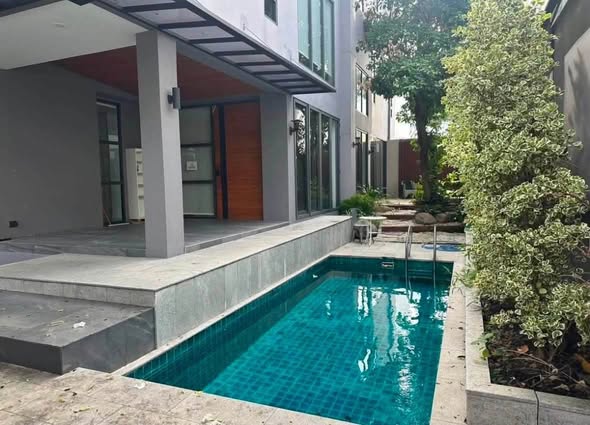 pool of บ้านพักหัวหิน The Modern Pool Villa