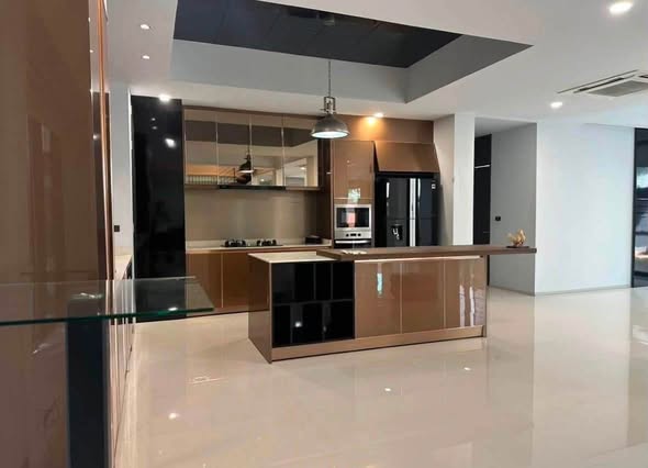 room interior and kitchen of บ้านพักหัวหิน The Modern Pool Villa