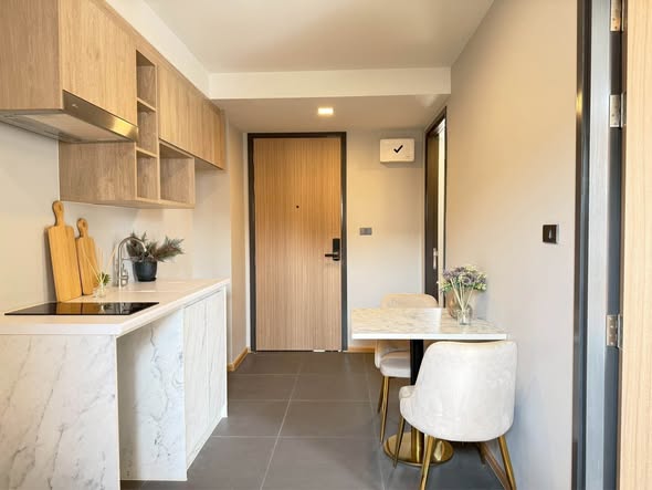bathroom of The Moment Ratchada 19