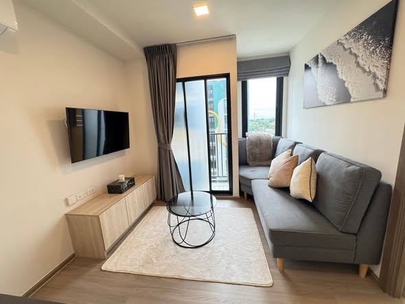 bedroom and living room of THE MUVE Bangkhae
