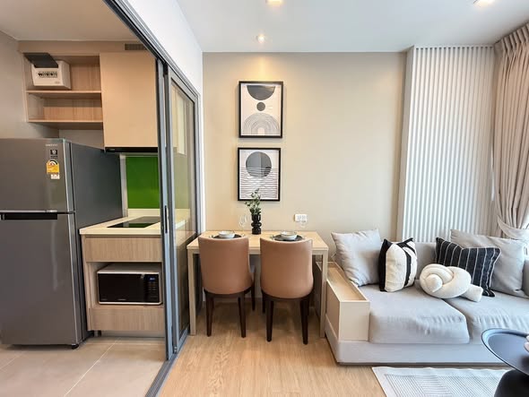 living room of The Nest Sukhumvit 71