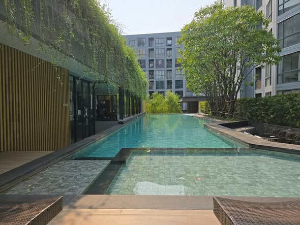 pool of The Nest Sukhumvit 71