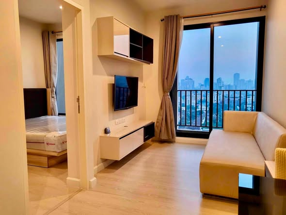 bedroom and living room of The Niche Pride Thong Lo-Phetchaburi