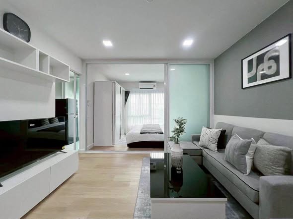 living room and bedroom of The One Plus+ @Srinakarin