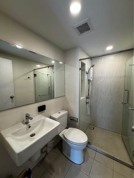 bathroom of The Origin Sukhumvit 105
