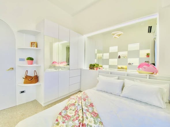 bedroom of The Parkland Bangna