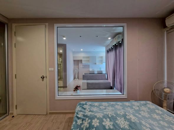 bedroom and room interior of The Parkland Phet Kasem-Tha Phra