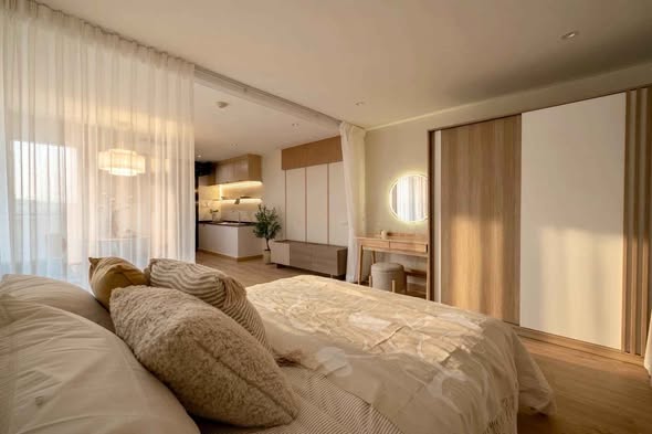 bedroom of The Peak Condominium
