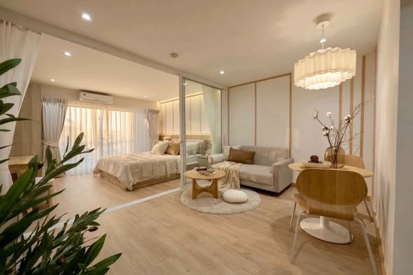 bedroom of The Peak Condominium