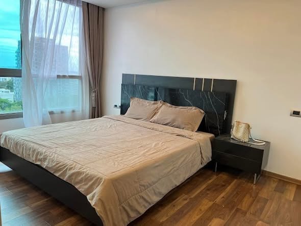 bedroom of The Peak Towers