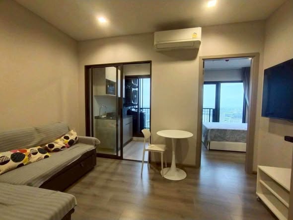 bedroom of The Politan Aqua