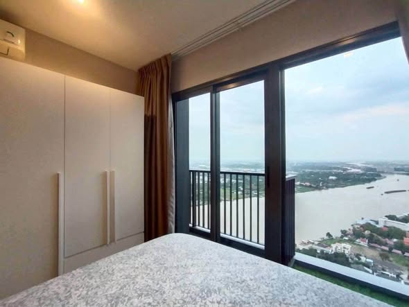 bedroom and room interior of The Politan Aqua