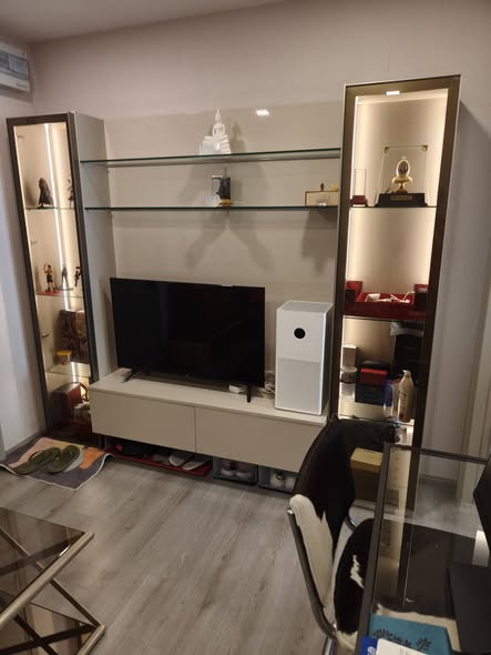 living room of The Politan Breeze : เดอะ โพลิแทน บรีซ