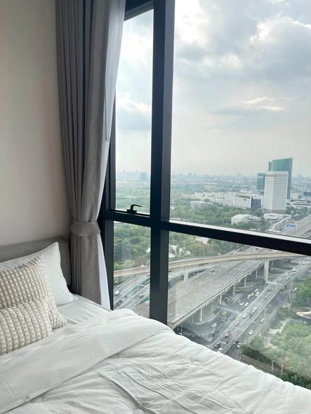 bedroom of The Privacy Jatujak