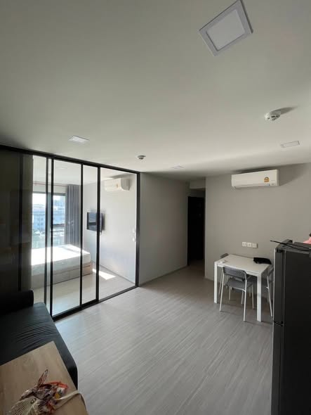 room interior of The Privacy S101
