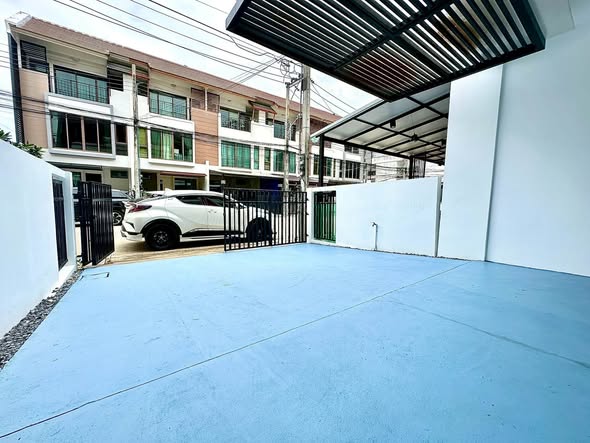 The Private Sukhumvit-Bangchak