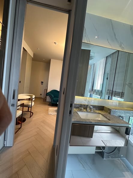 room interior and bathroom of The Reserve Sathorn