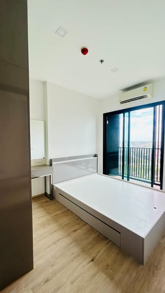 bedroom of The Rich Rama 9 – Srinagarindra