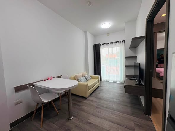 bedroom and room interior of The Rich Rama 9 – Srinagarindra
