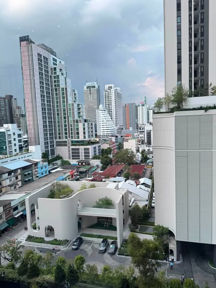 The Rich Sathon-Taksin