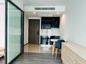 room interior of The Rich Sathon-Taksin
