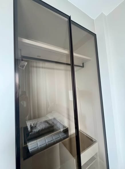 room interior and bathroom of The Room Phaya Thai