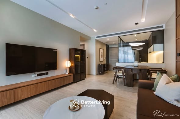 bedroom and living room of THE ROOM SUKHUMVIT 38 | เดอะรูม สุขุมวิท 38