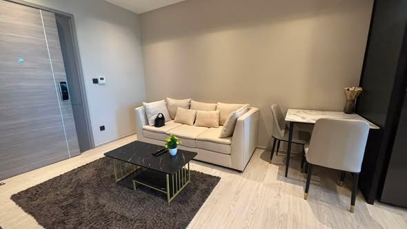 living room and room interior of THE ROOM SUKHUMVIT 38 | เดอะรูม สุขุมวิท 38