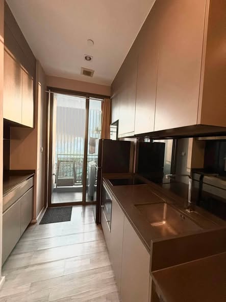 kitchen of The Room Sukhumvit 69