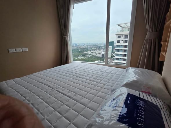 bedroom of The Saint Residences