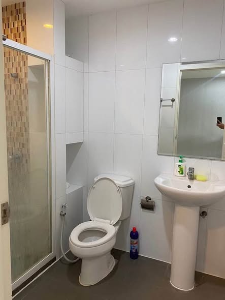 bathroom of The Series Udomsuk