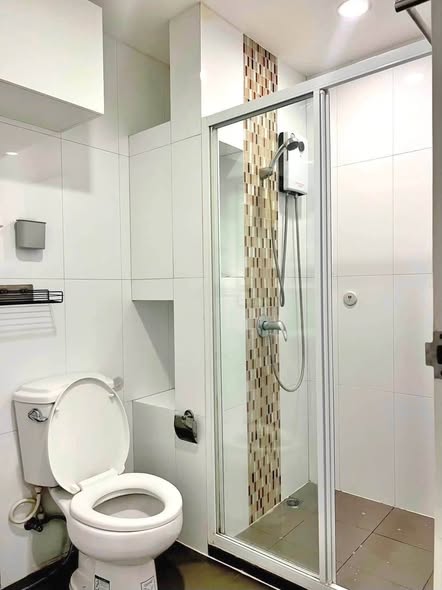 room interior and bathroom of The Series Udomsuk