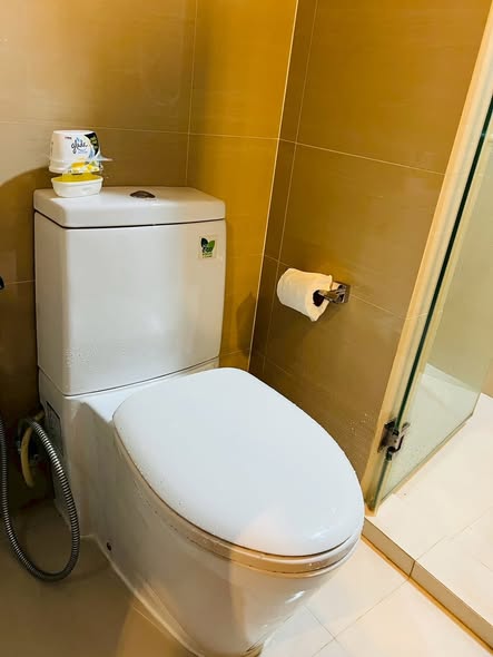 bathroom of The Sky Sukhumvit