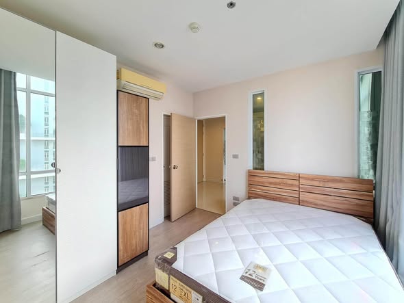 bedroom of The Sky Sukhumvit