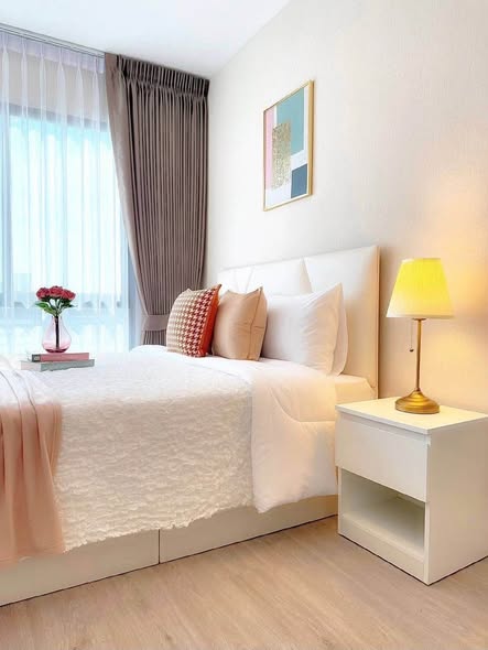 bedroom of The Sky Sukhumvit