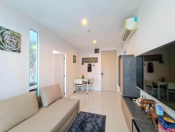 living room and bedroom of The Sky Sukhumvit