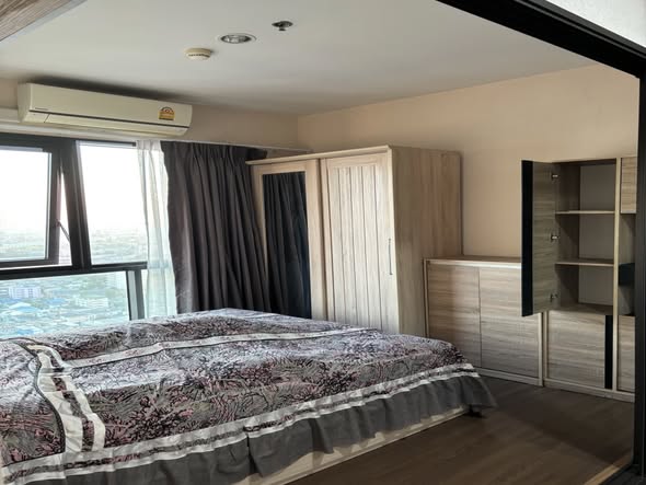 bedroom and room interior of The Stage Taopoon – Interchange