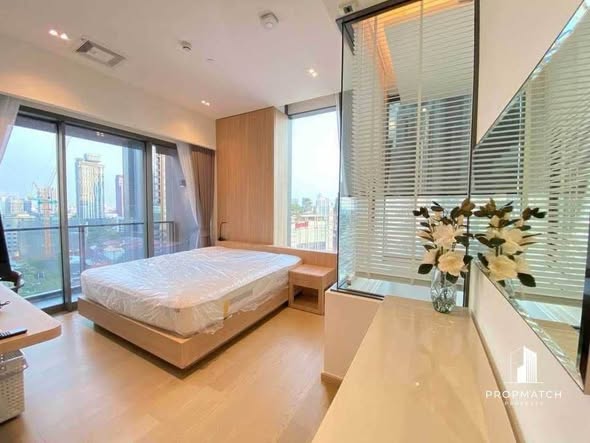 bedroom of The Strand Thonglor