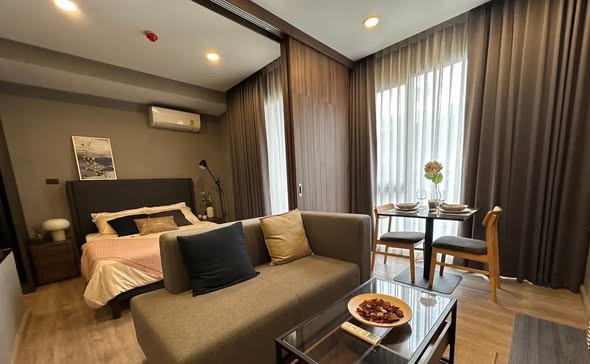 bedroom of The TEAK Ratchada 19