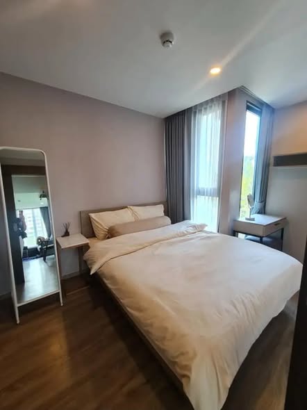 bedroom of The TEAK Sukhumvit 39