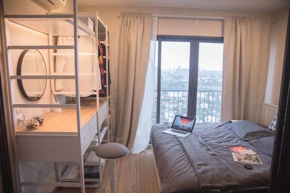 bedroom and room interior of The Tree Rio Bang-Aor Station