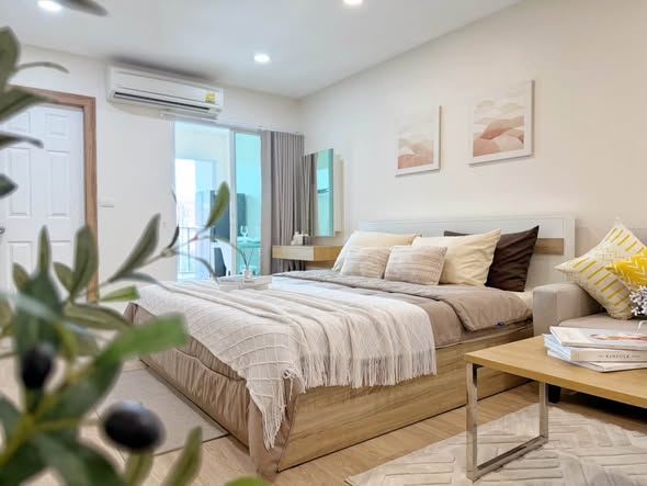 bedroom of The View Condo Suanluang