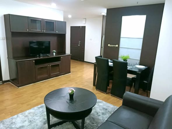 living room of The Waterford Park