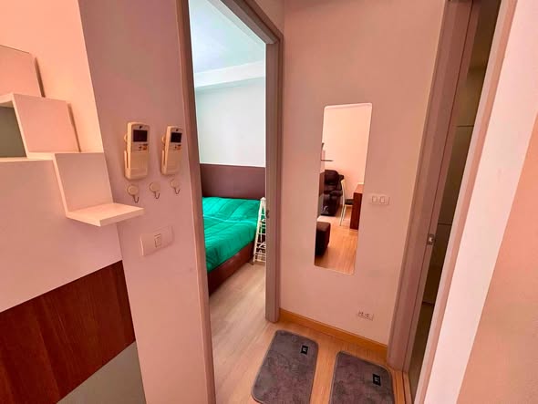 bedroom of Thru Thong Lor