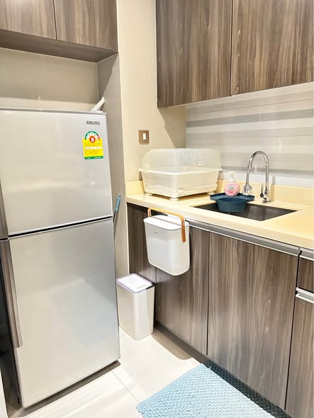 bathroom of Tidy Deluxe Condominium