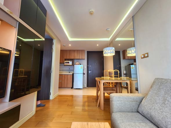 Tidy Deluxe Condominium