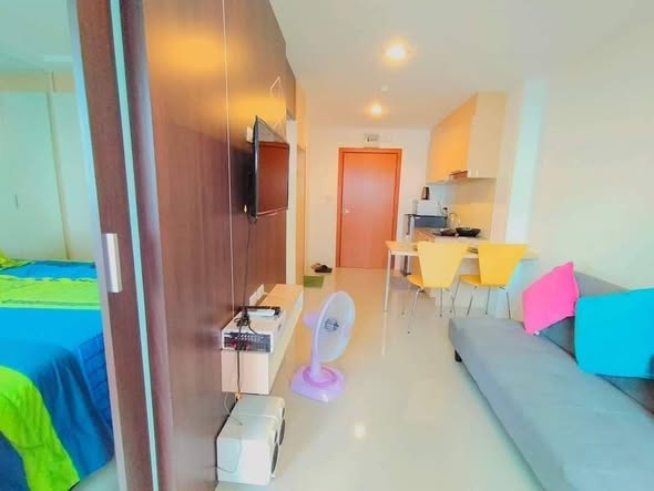 bedroom of Triogems condo
