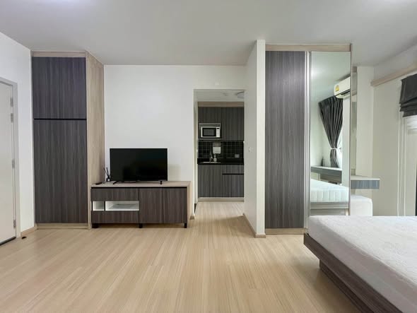 bedroom of UNiO Sukhumvit 72