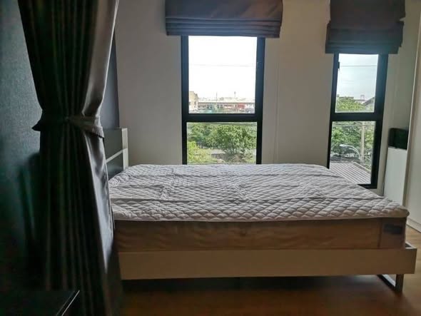 bedroom of UNiO Sukhumvit 72