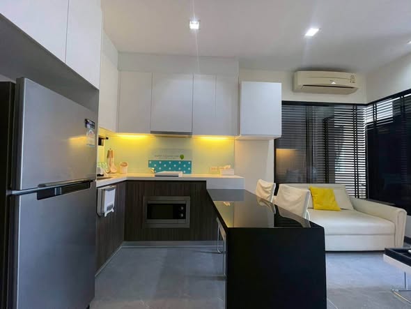 Urbano Absolute Sathon-Taksin
